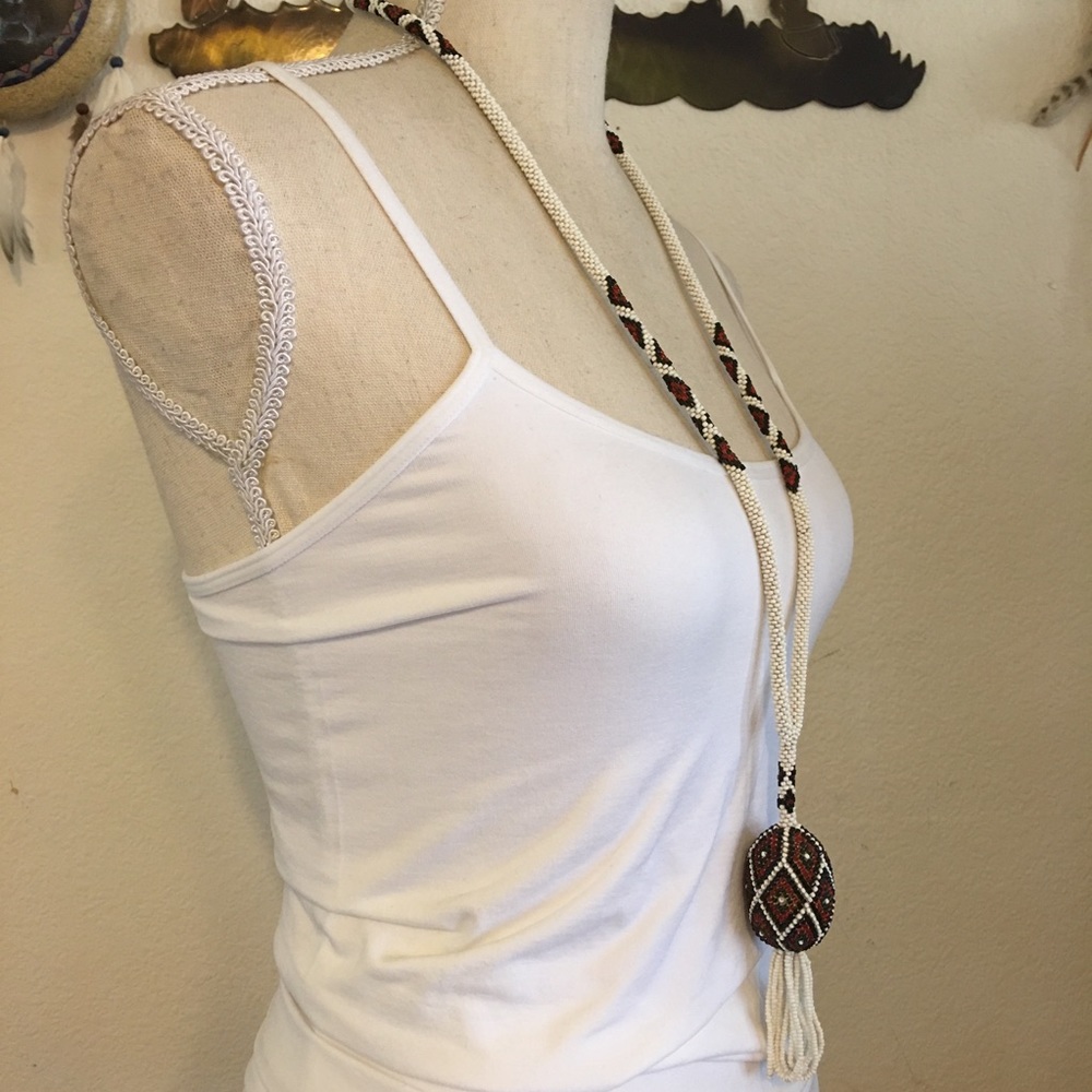 Handmade seed bead pineapple fringe necklace - Picture 2 of 8